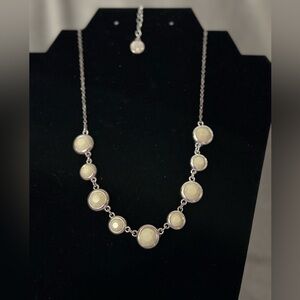 Vintage Liz Claiborne  Silver Tone and Faceted Cream Bead Necklace
